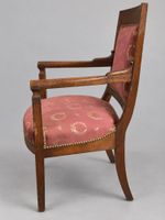 Fauteuil style Empire , tissu à décor d’abeilles et couronne… (photo 2)