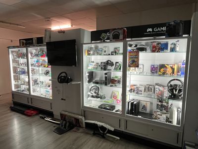 Ensemble de consoles de jeux dont NINTENDO SWITCH, XBOX, PLAYSTATION,  - Photo 1