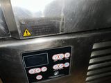 an image of a machine that is sitting on the floor