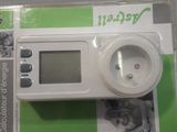 a picture of an electronic device that is sitting on a table