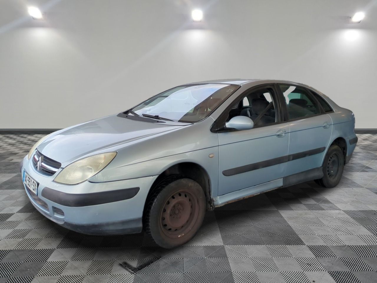CITROEN - C5 2.0 HDI 110 PACK - GO - Mise en service: 08/07/2002 - Lève vitre ard hs