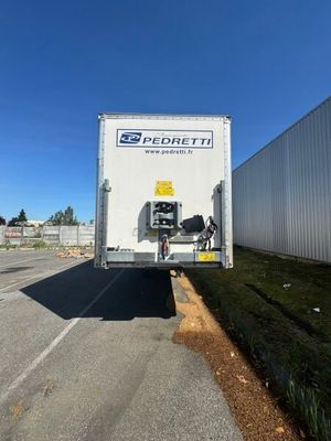 a truck that is parked on the side of the road