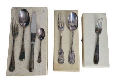 CHRISTOFLE, 1 couvert, 1 cuillère et 1 couteau, en métal arg…