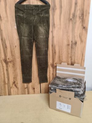Lot de 14 jeans femme Cache Cache ? Taille 40