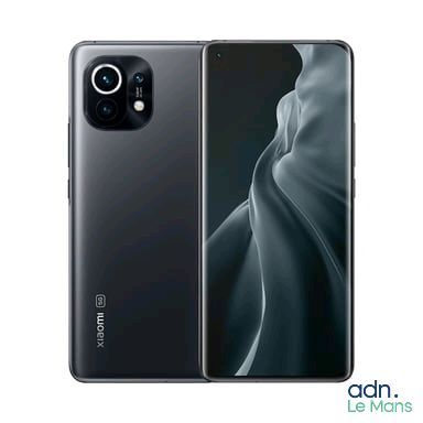 l'arrière et le profil d'un smartphone noir sur fond blanc