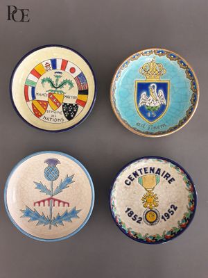 LONGWY, Ensemble de quatre petites coupelles vide-poche rond…