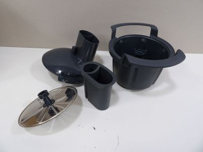 Pièces de robot de cuisine VORWERK, vendu en l'état. - Photo 1