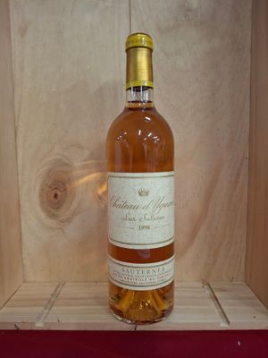 1 Bouteille Château Yquem 1998 Lur-Saluces niveau parfait ét…