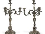 paire de candélabres anciens en métal argenté