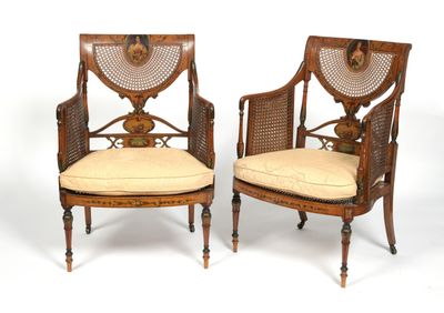 PAIRE DE FAUTEUILS CANNES Au sommet du dossier - Photo 1