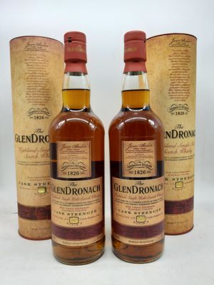 trois bouteilles de whisky single malt Glendronach