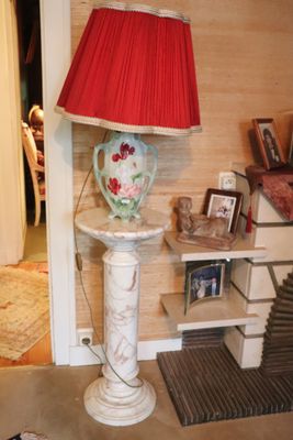 a lamp that is sitting on a table in a living room