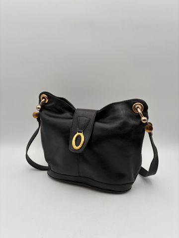 LANCEL – Sac porté épaule en cuir noir souple.