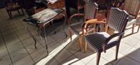 Paire de fauteuils bridges et une table desserte en fer vint…