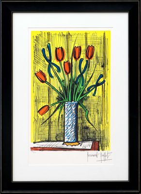 tableau représentant des tulipes rouges dans un vase bleu sur fond jaune