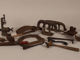 a lot of tools that are sitting on a table