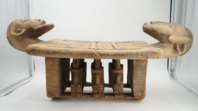 MALI Tabouret DOGON , symbole de la famille. - Photo 1