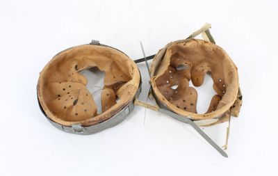 two pieces of wood that have been cut in half