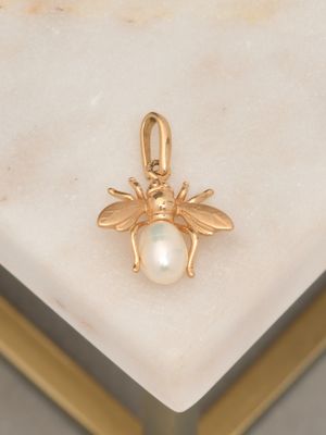 gold plated bee charm with pearl bead