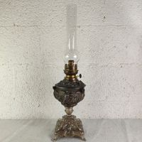 Lampe à pétrole en étain, fin XIXeme début XXeme. (photo 3)