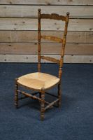 Chaise de nourrice en bois tourné, dossier à barreaux et ass…