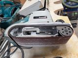 a machine that is sitting on top of a table