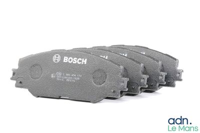 plaquettes de frein Bosch pour la VW Golf R