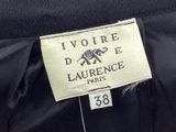 an image of a label on a black jacket that says l ' vore d ' ape