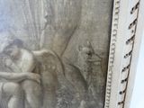 une photo d'un tableau représentant une femme assise sur un banc