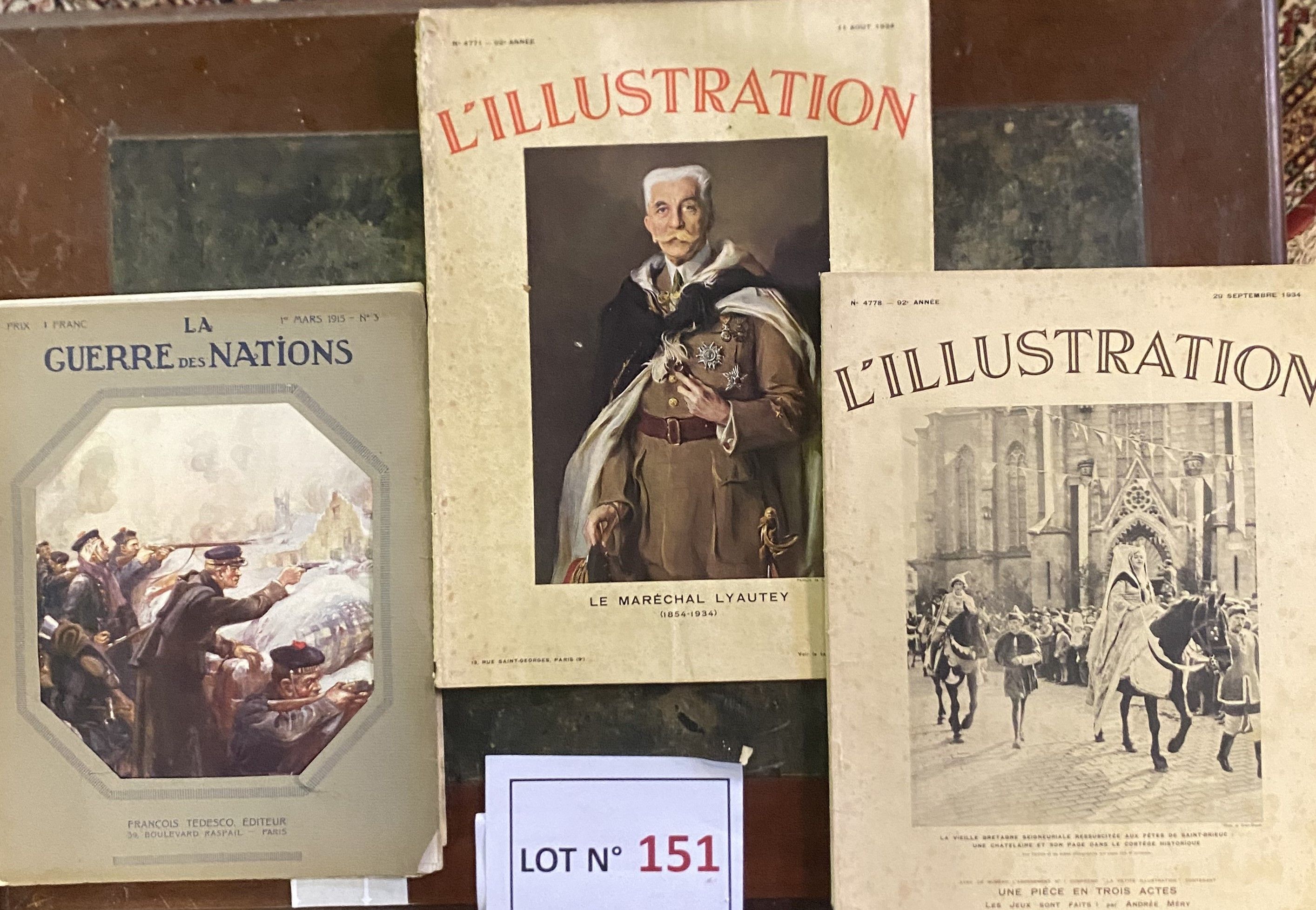 Lot de 10 revues l’Illustration (1914/1915/1917 et 1918) Joint Affichette diplôme « Hommage » relatif à la WW1 et div...