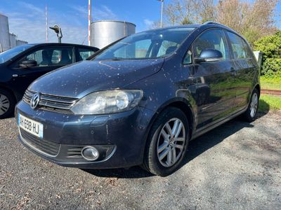 Golf VOLKSWAGEN AH-698-HJ 1ère MEC : 16/12/2009 - Photo 1