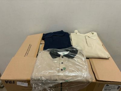 Lot de 85 pulls de travail de différents modèles et différen… - Photo 1