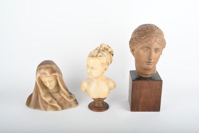 D'après HOUDON, Buste de Louise Brogniart en cire. D'après l… - Photo 1