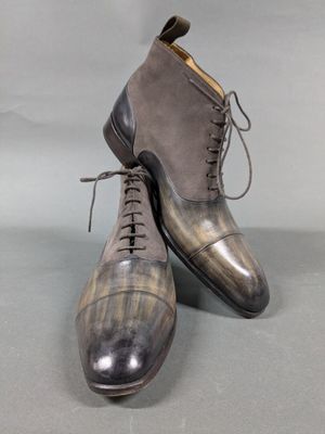 SANTOS Paire de chaussures montantes, homme en cuir et daim,…