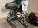 a machine that is sitting on top of a table