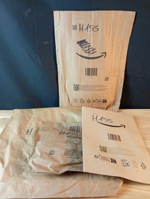 Lot de 4 colis Mystere (Retour Amazon,NPAI, Adresse incomple…