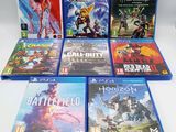 La collection de jeux PlayStation est présentée sur un fond blanc