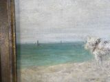 un tableau représentant un chien sur la plage, avec un bateau en arrière-plan