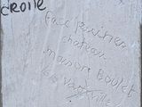 a sign on the wall that says p b be brave