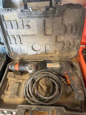 1 perforateur DEXTER, en coffret **FRAIS LEGAUX 14,28% TTC +…