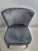 2 petites tables rondes en métal et plateau en stratifié cou… (photo 2)