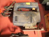 a small machine that is sitting on a table