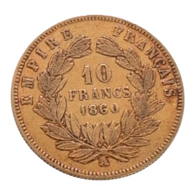 gros plan d'une pièce de monnaie sur fond blanc