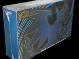 La boîte du jeu de cartes à collectionner Pokémon arbore un motif bleu et jaune.