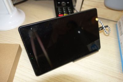 A L'ETUDE : Une tablette LENOVO TB-8505F avec support - Photo 1