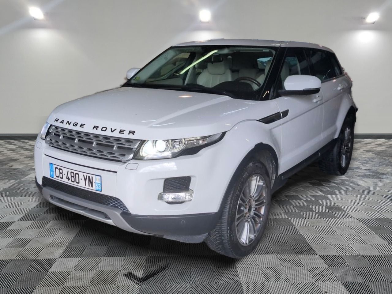 LAND ROVER - RANGE ROVER EVOQUE TD4 PRESTIGE A - GO - Mise e…