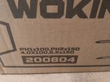 a box that is sitting on the floor next to the floor