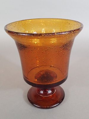 BIOT, attribué à. Vase de forme Médicis pouvant former seau …