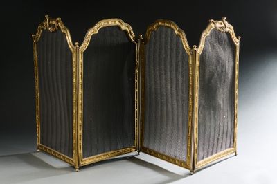 paire de paravents français anciens en fer forgé, décorés à la feuille d'or