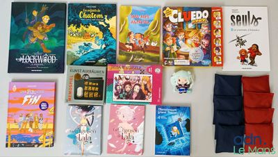 de nombreux livres pour enfants sur la table